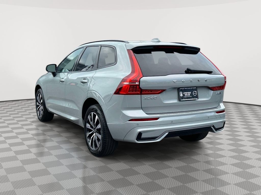 Certified 2024 Volvo XC60 B5 Core w/ Protection Package Premier AWD/4WD image 5