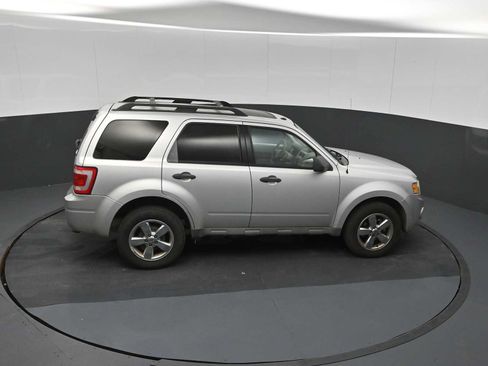 Used 2009 Ford Escape XLT AWD/4WD image 17