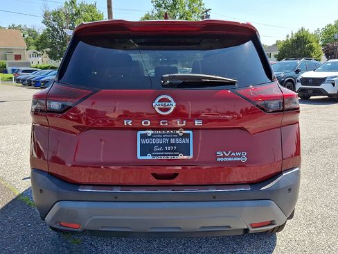 Certified 2021 Nissan Rogue SV w/ Premium Package AWD/4WD image 5