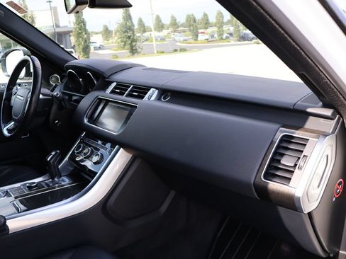 Used 2016 Land Rover Range Rover Sport HSE AWD/4WD image 10