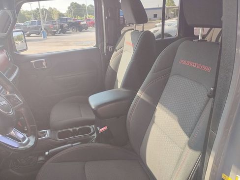 Used 2022 Jeep Wrangler Unlimited Rubicon w/ Cold Weather Group image 34