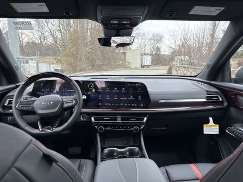 New 2026 Chevrolet Traverse RS image 16