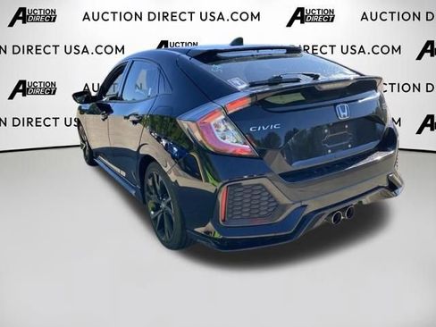 Used 2019 Honda Civic Sport Touring image 10