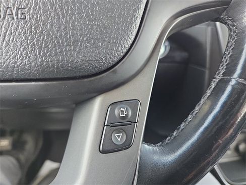 Used 2014 Kia Sorento SX w/ 3rd Row Package image 19