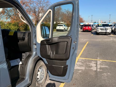 Used 2019 RAM ProMaster 2500 image 15