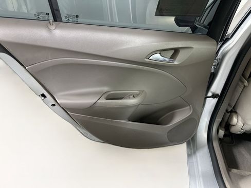 Used 2017 Chevrolet Cruze LS image 24