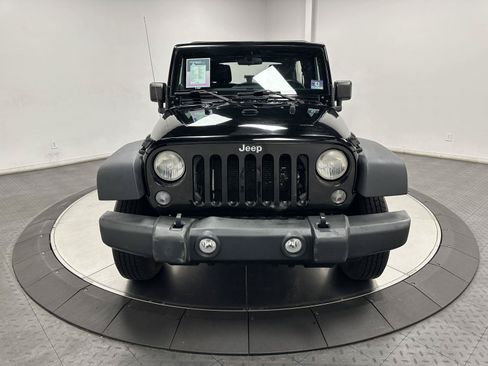 Used 2014 Jeep Wrangler Unlimited Sport w/ Connectivity Group AWD/4WD image 4
