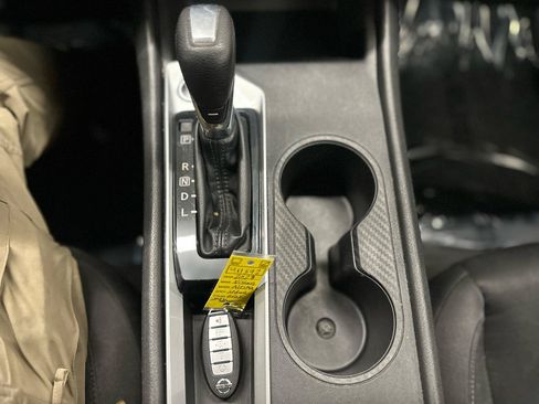 Used 2023 Nissan Altima 2.5 S FWD image 21