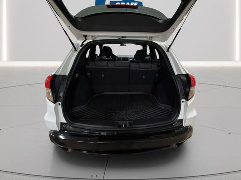Used 2021 Honda HR-V Sport image 16