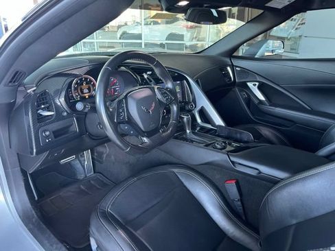 Used 2017 Chevrolet Corvette Stingray Coupe w/ Carbon Flash Badge Package RWD image 5