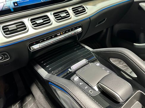 Certified 2025 Mercedes-Benz GLE 450 4MATIC image 25