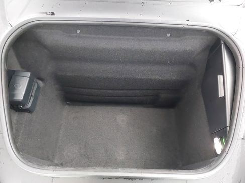 Certified 2025 Porsche 911 Carrera image 29