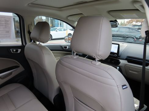 Used 2020 Ford EcoSport Titanium image 31