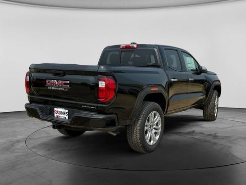 New 2026 GMC Canyon Denali w/ LPO, Denali Black Edition AWD/4WD image 8