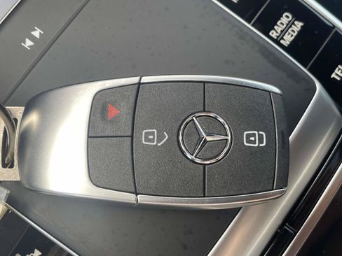 Used 2026 Mercedes-Benz G 550 image 4