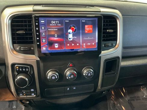 Used 2019 RAM 1500 Classic SLT AWD/4WD image 27