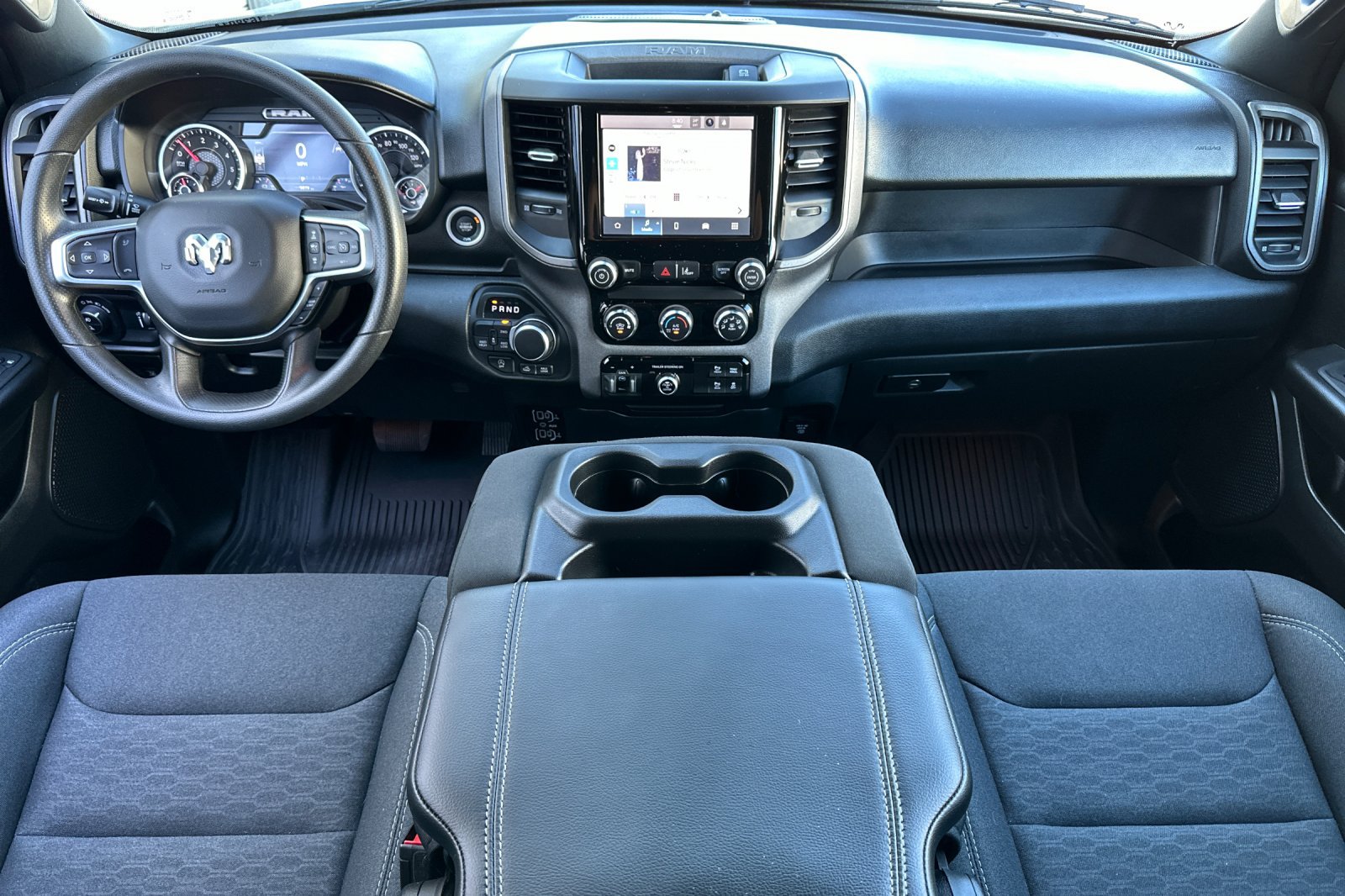 Used 2025 RAM 1500 Warlock AWD/4WD image 14