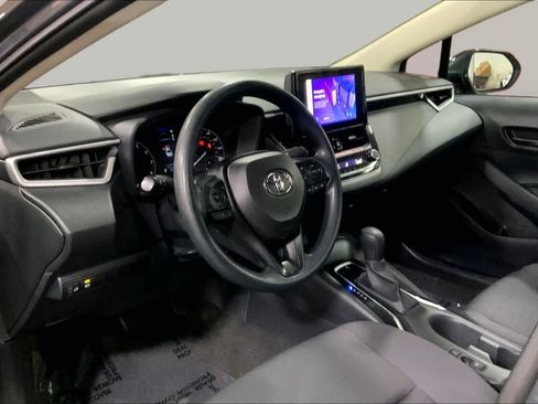 Used 2024 Toyota Corolla LE FWD image 18