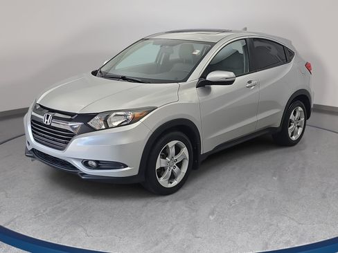 Used 2016 Honda HR-V EX image 1