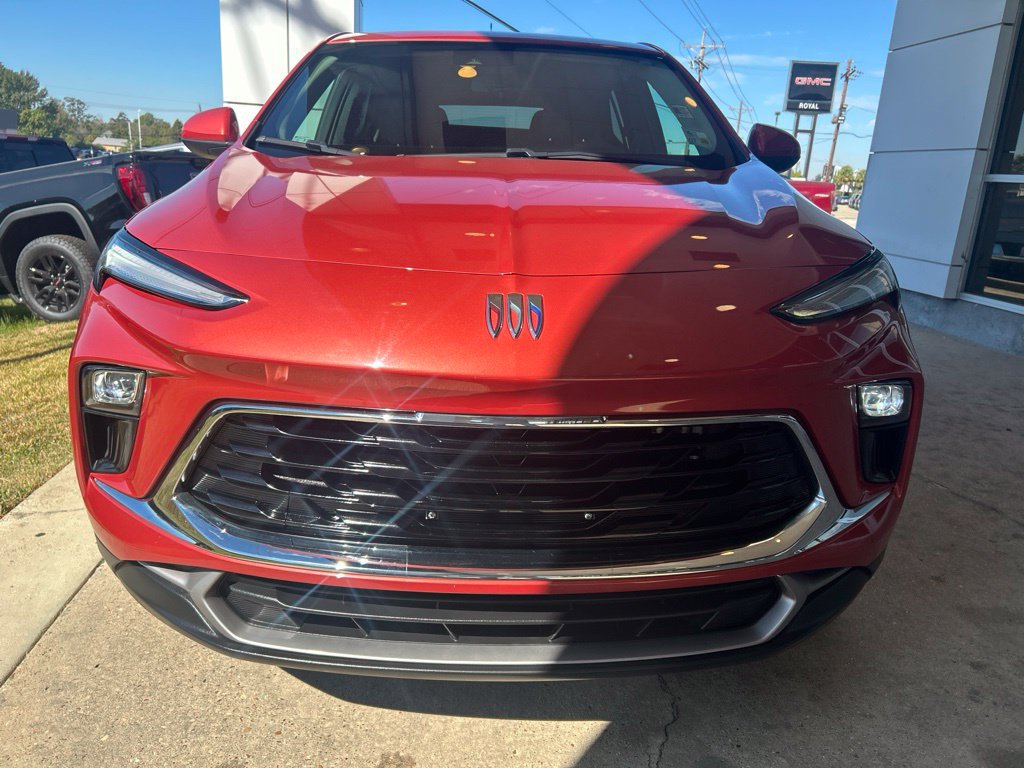 Used 2024 Buick Encore GX Preferred FWD image 3