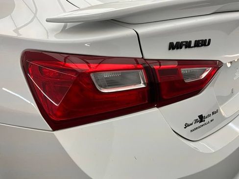 Used 2022 Chevrolet Malibu RS FWD image 25