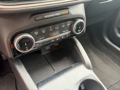 Used 2022 Ford Escape SEL AWD/4WD image 24