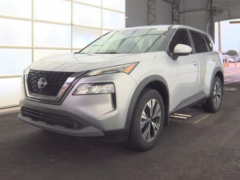 Used 2023 Nissan Rogue SV FWD image 1