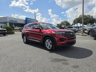 Used 2024 Ford Explorer XLT RWD video 1