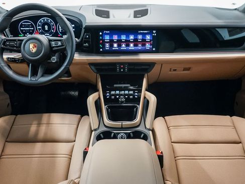 New 2026 Porsche Cayenne AWD/4WD image 18