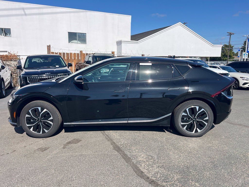 Used 2024 Kia EV6 Wind RWD image 6