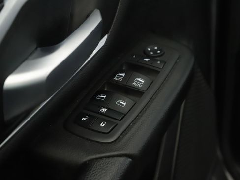 Used 2022 RAM 1500 Big Horn AWD/4WD image 7