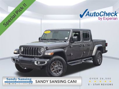 Used 2025 Jeep Gladiator Sport
