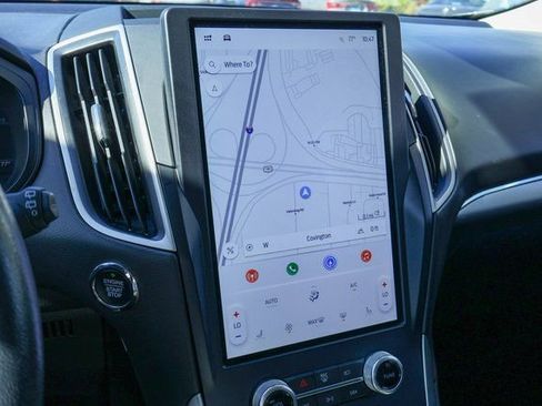 Used 2022 Ford Edge SEL image 3