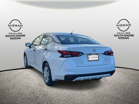 Used 2025 Nissan Versa S w/ Trunk Package FWD image 7