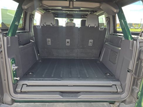 Used 2024 Ford Bronco Everglades image 30