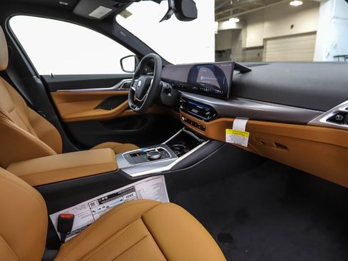 Used 2025 BMW i4 xDrive40i w/ Premium Package image 28