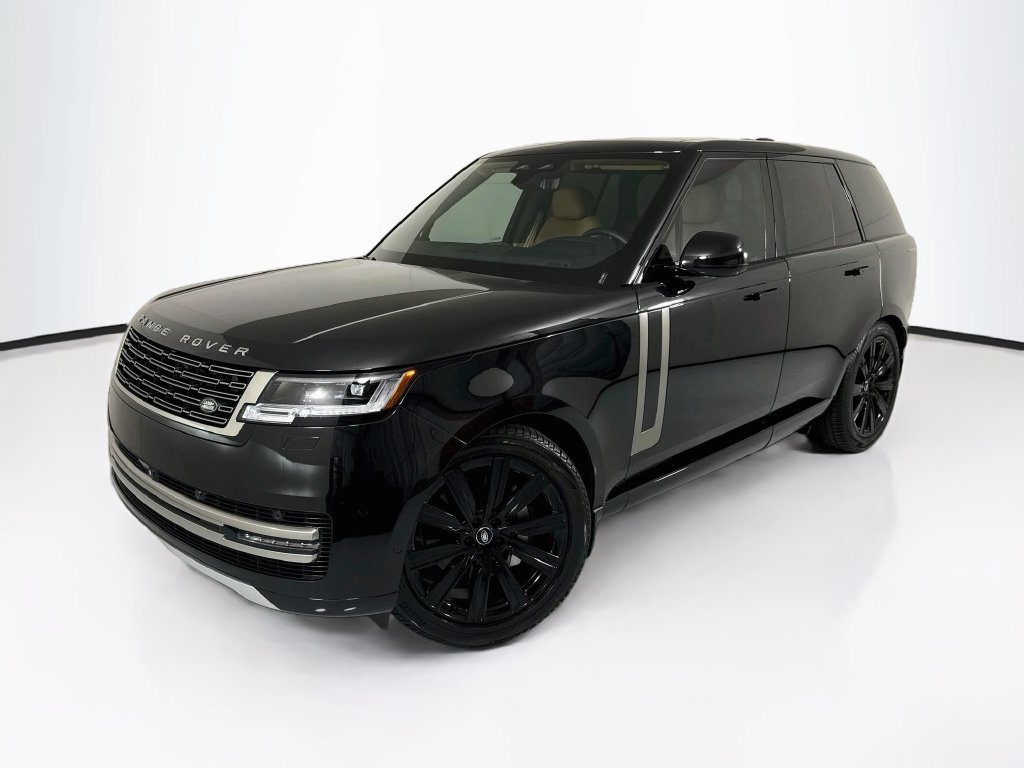 Used 2025 Land Rover Range Rover SE AWD/4WD image 1