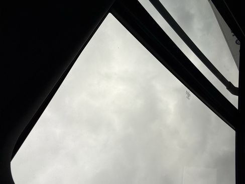 Used 2024 Ford Expedition Max Platinum image 30