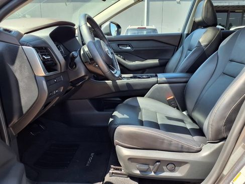Used 2023 Nissan Rogue SL w/ SL Premium Package AWD/4WD image 11