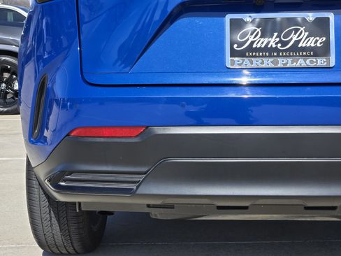 Certified 2025 Lexus NX 350 AWD w/ Accessory Package (2T) image 17