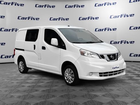 Used 2017 Nissan NV200 SV w/ Back Door Glass Package image 8