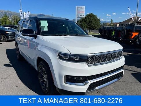 Used 2023 Jeep Grand Wagoneer 4WD image 9