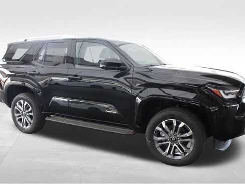 New 2026 Toyota 4Runner Limited AWD/4WD image 19