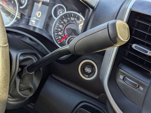 Used 2024 RAM 3500 Big Horn image 25