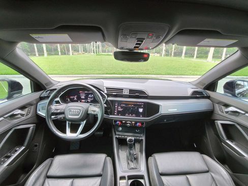 Used 2020 Audi Q3 2.0T Premium Plus w/ Premium Plus Package AWD/4WD image 25