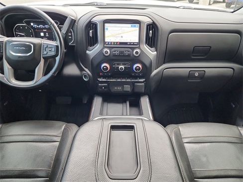 Used 2022 GMC Sierra 3500 Denali image 23