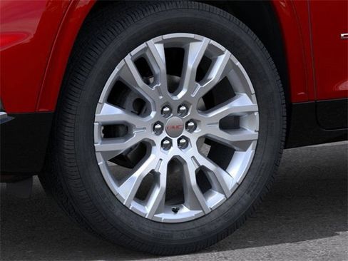 New 2026 GMC Acadia Denali w/ Super Cruise Package image 9