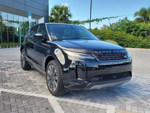 New 2026 Land Rover Range Rover Evoque S image 7