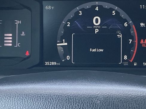 Certified 2024 Toyota Tacoma SR5 AWD/4WD image 21