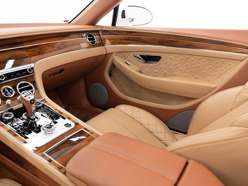 Certified 2020 Bentley Continental GT image 33